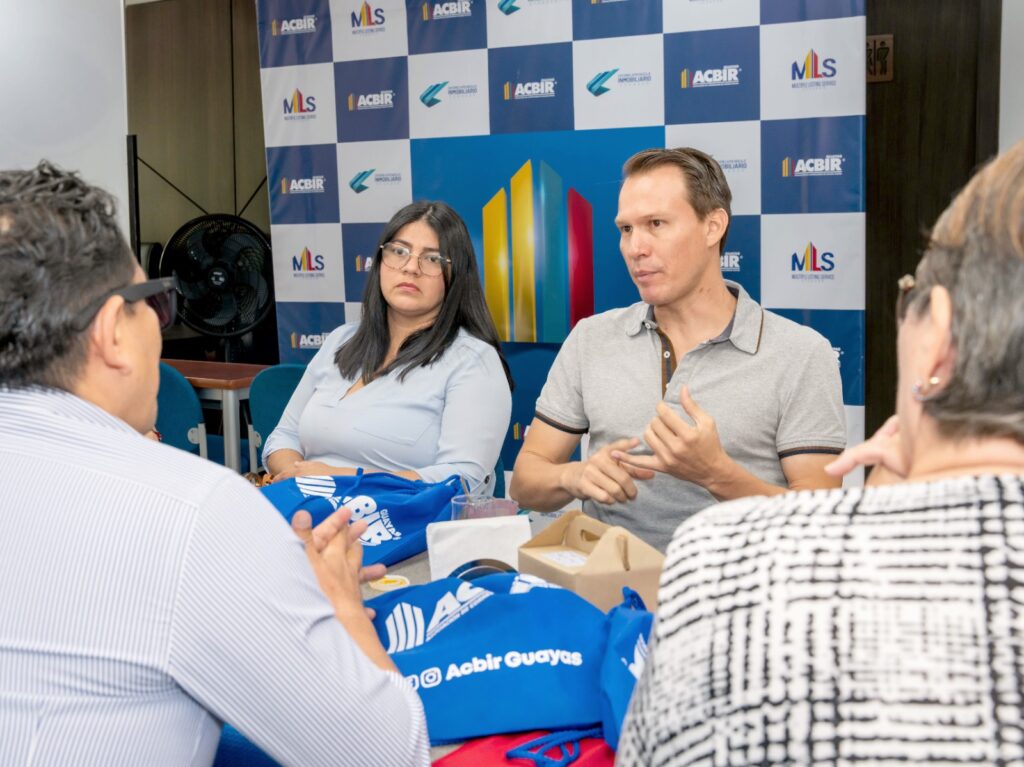 ¿Cómo puede ayudarte ACBIR Guayas con el contrato de exclusividad?